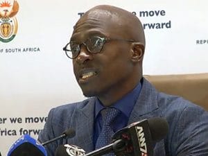 Gigaba Says Lesotho Special Permit Applications Won’t Reopen